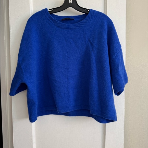 Zara Sweaters - Zara Bright Cobalt Knit Short-Sleeve Sweater